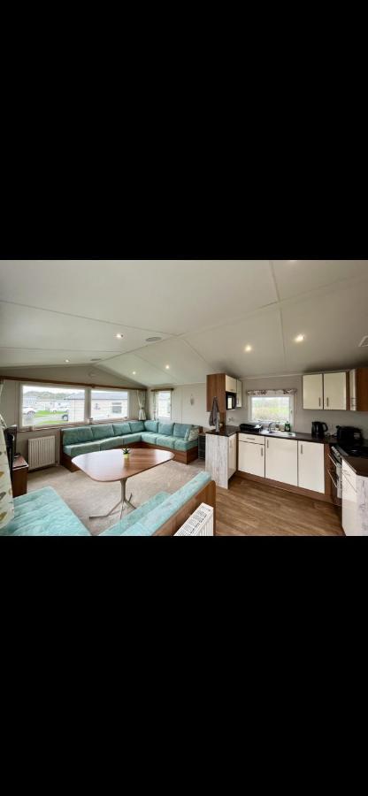 Tarka Holiday Park Ashford  Exterior photo